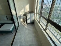 ����������